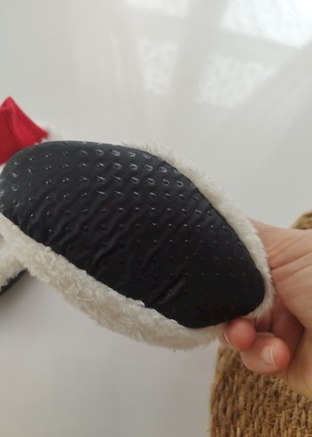 Kız erkek  Çocuk Beyaz Nakışlı Sıcak Ev ayakkabisi - Görsel 3