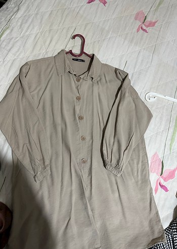Bej Düğmeli Keten Gömlek - Görsel 3