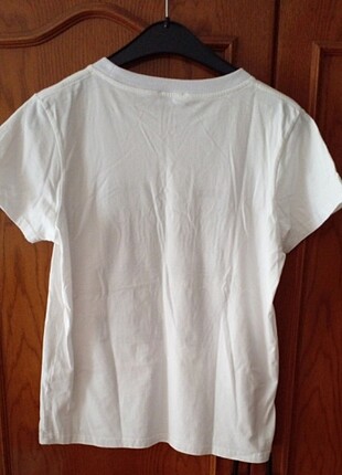 36 Beden Beyaz önü baskılı tshirt