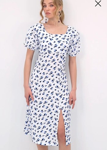 Beyaz Çiçek Desenli Midi Elbise - Görsel 2