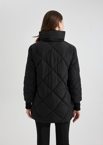 Su İtici Uzun Şişme Mont Dik Yaka Kapitoneli Çıtçıtlı Cepli - Görsel 5