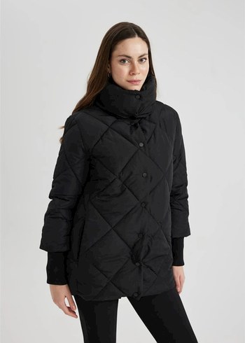 Su İtici Uzun Şişme Mont Dik Yaka Kapitoneli Çıtçıtlı Cepli - Görsel 3