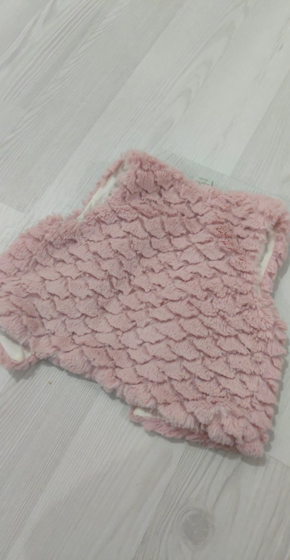 Kız Çocuk Pembe Kürklü Kolsuz Yelek - Görsel 4