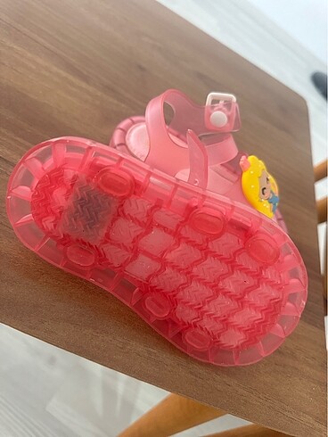 24 Beden pembe Renk Kiz cocuk sandalet