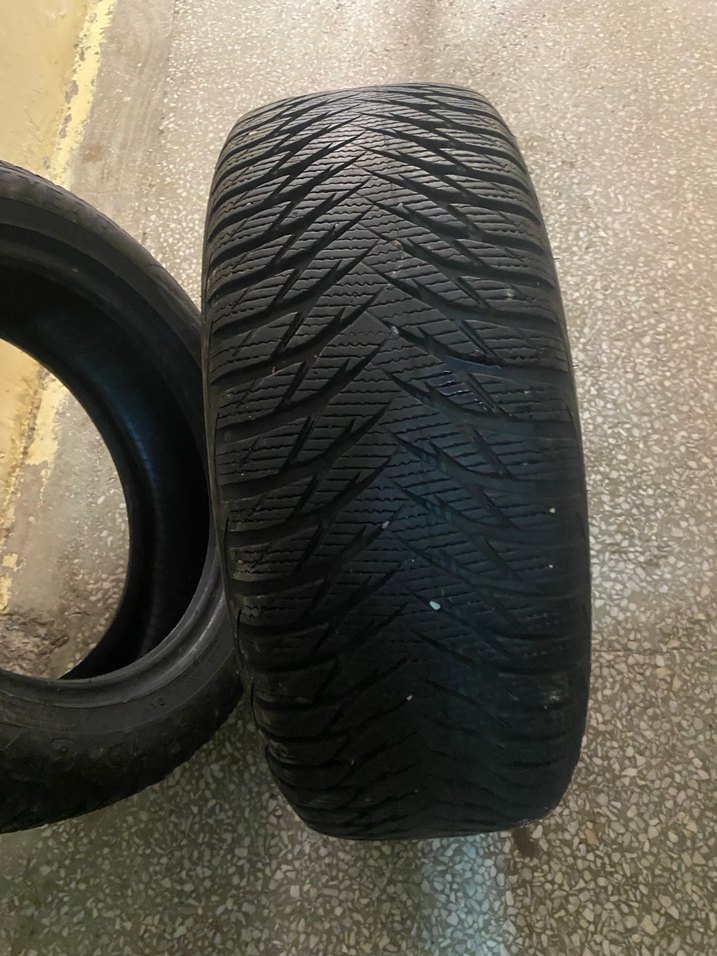 Siyah Goodyear Lastikler - Görsel 5