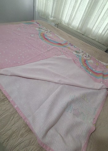 Beden pembe Renk pike. en 150. boy 213