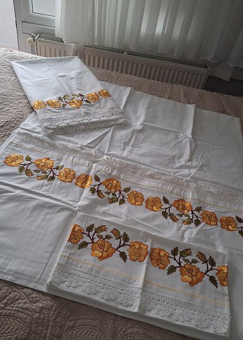 Nakışlı Beyaz nevresim tkm - Görsel 6