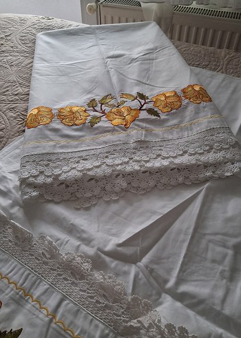 Nakışlı Beyaz nevresim tkm - Görsel 2