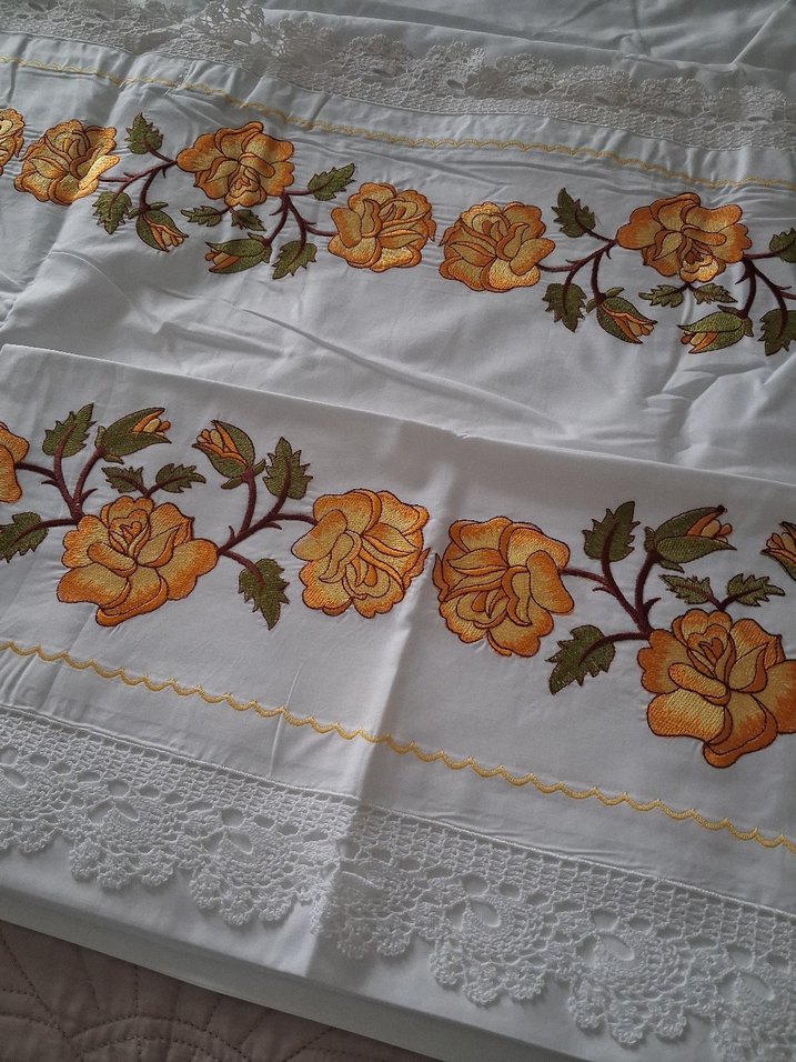 Nakışlı Beyaz nevresim tkm - Görsel 3