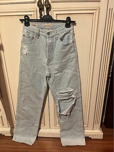 Levis orijinal yırtık buz mavisi jean kot