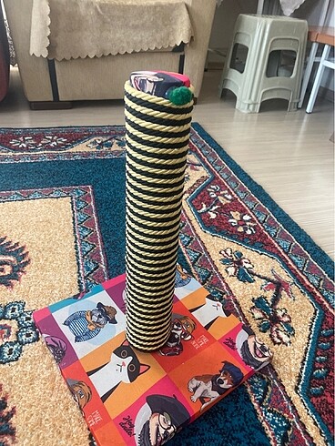 Kedi tırmalama tahtası