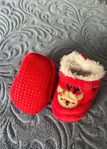 Kız Çocuk Kırmızı Nakışlı Sıcak Ev panduf - Görsel 4