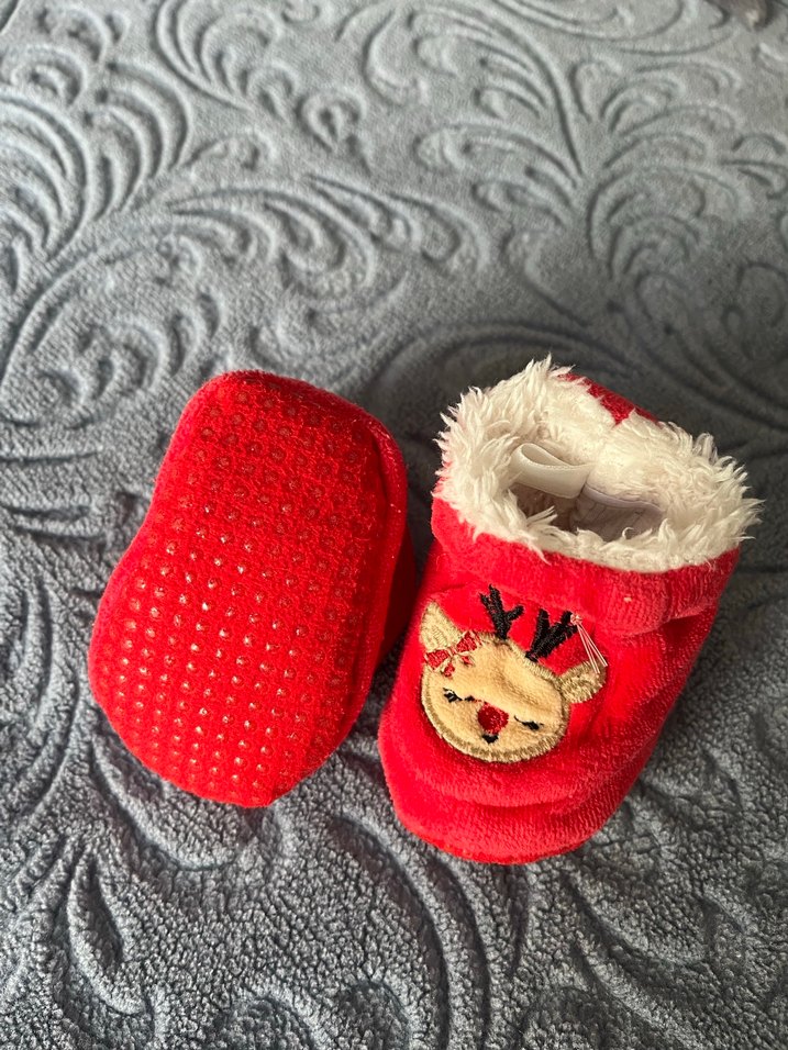 Kız Çocuk Kırmızı Nakışlı Sıcak Ev panduf - Görsel 4