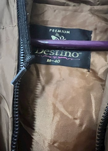 Kahverengi Kapüşonlu Kadın Kışlık Mont - Görsel 2