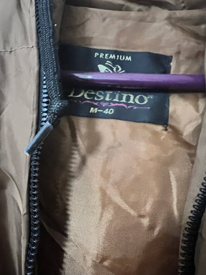 Kahverengi Kapüşonlu Kadın Kışlık Mont - Görsel 2