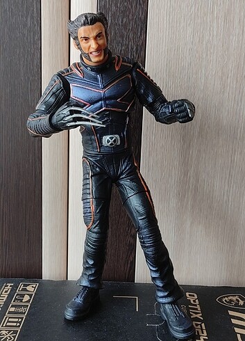 Marvel Wolverine figürü