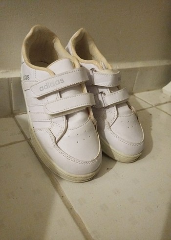 Beyaz Adidas kız Çocuk Spor Ayakkabı - Görsel 3