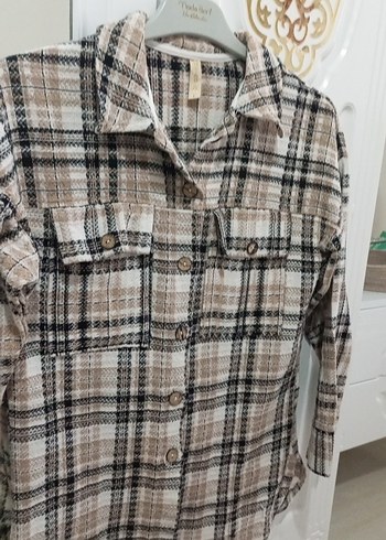 Düğmeli Bej Ekose Kadın Gömlek - Görsel 2