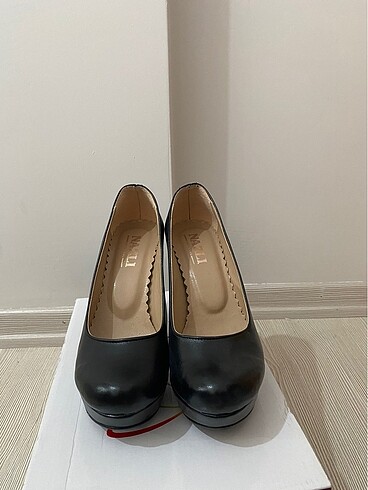 Diğer 10 cm platform topuklu siyah ayakkabı