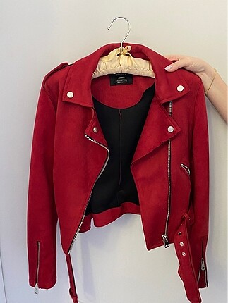 Kırmızı biker ceket