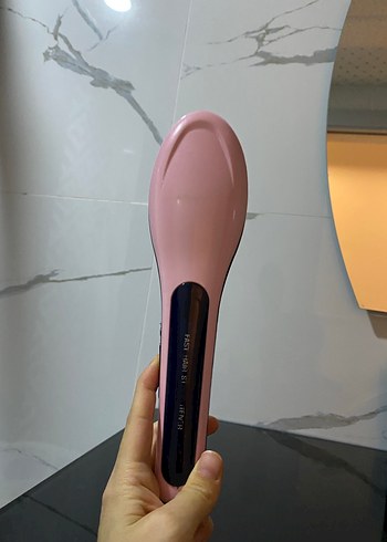 Braun Pastel Pembe Saç Düzleştirici Fırça