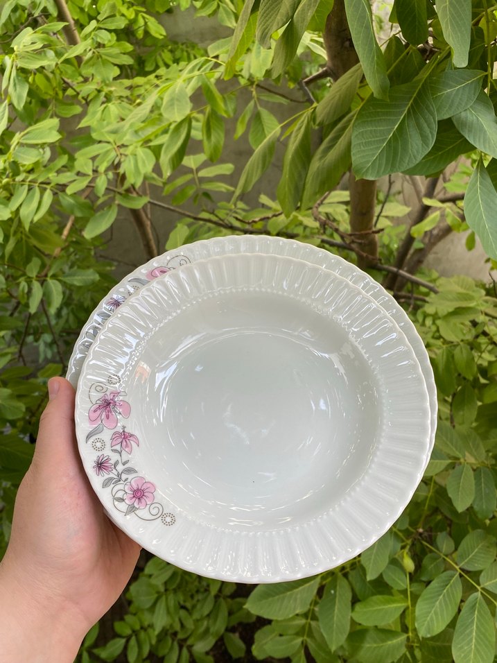 Beyaz ve Çiçek Desenli Yemek Tabağı Seti - Görsel 3