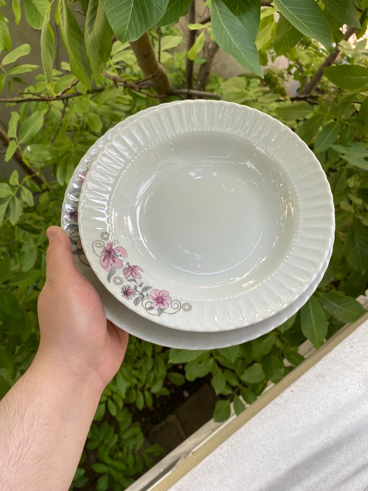 Beyaz ve Çiçek Desenli Yemek Tabağı Seti - Görsel 5