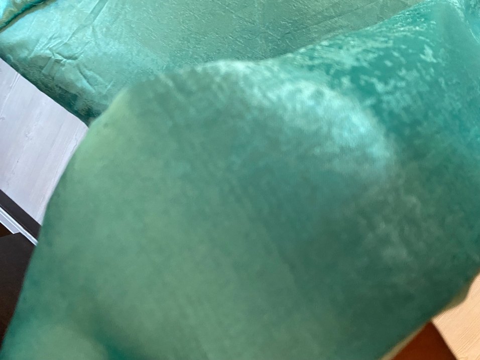 Turkuaz Parlak Düz Yatak Örtüsü - Görsel 3