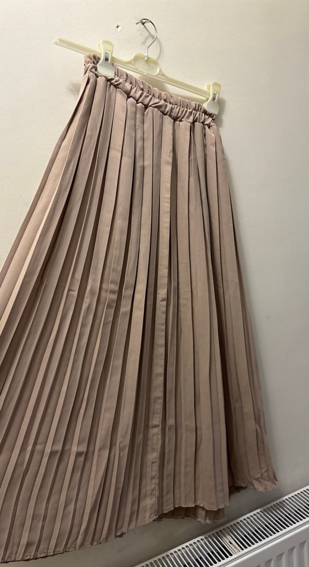 Bej Renkli tesettür takım - Görsel 4