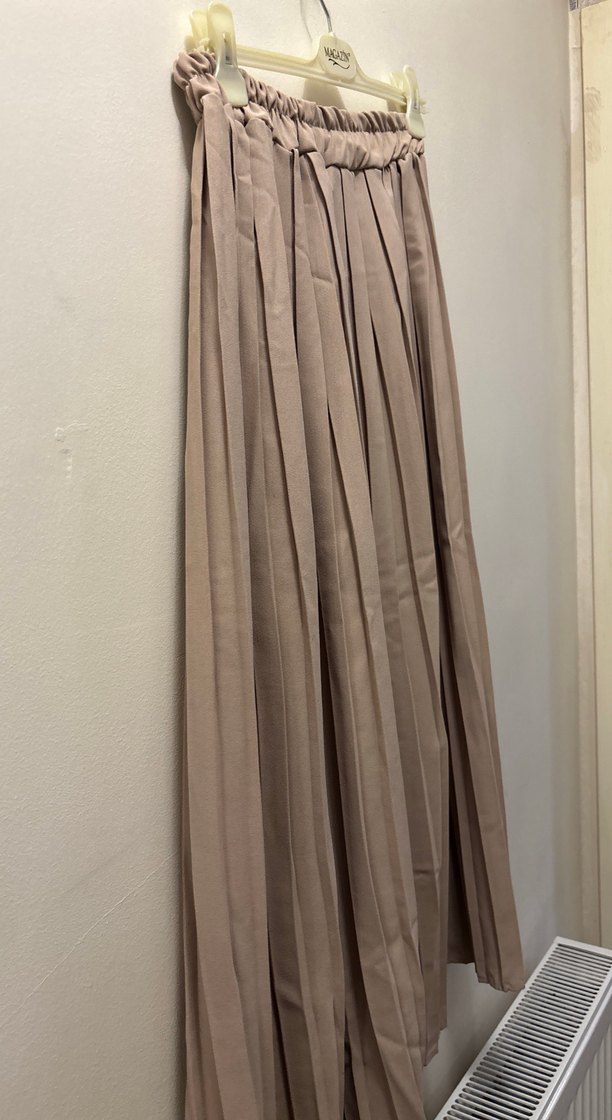 Bej Renkli tesettür takım - Görsel 5