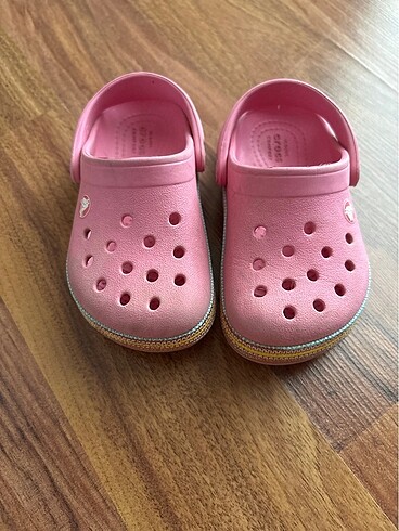 23 Beden Crocs çocuk terlik