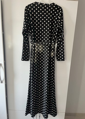 Uzun Kollu Puantiyeli Siyah Uzun Elbise - Görsel 2