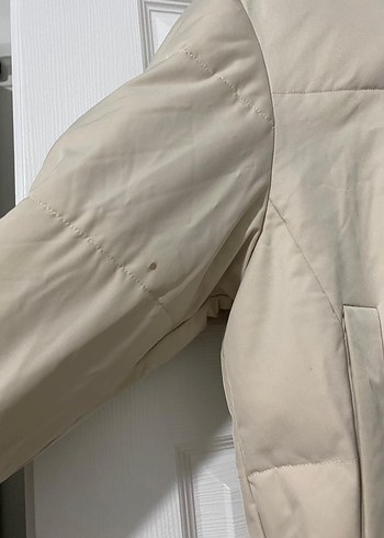 Mavi Marka Bej Kapüşonlu Kadın Mont - Görsel 5