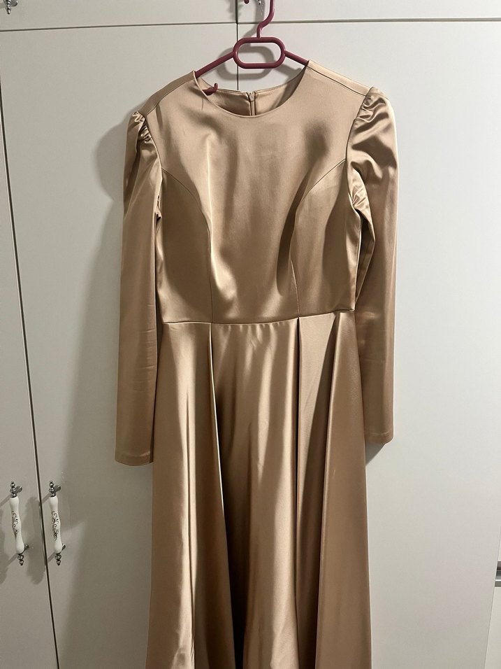 Bej Uzun Kollu Drapeli Kadın Abiye Elbise - Görsel 2