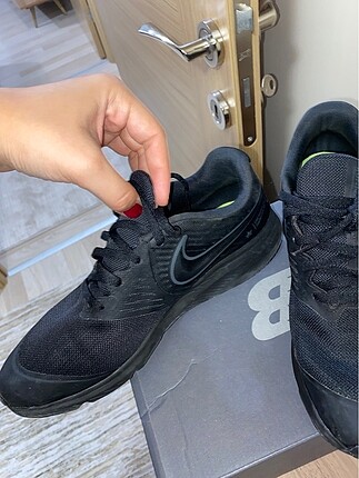40 Beden Nike ayakkabı