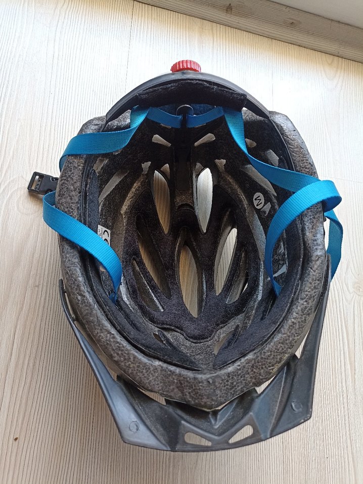 NOVA M BEDEN BİSİKLET KASKI - Görsel 2