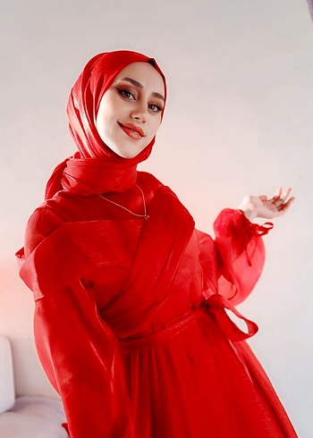 Abiye Parlak Kırmızı Uzun Henna Elbise