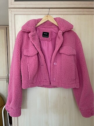 bershka pembe yünlü kısa ceket m beden
