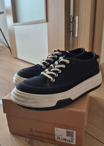 39 Beden marjin sneaker