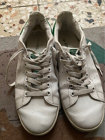 40 Beden beyaz Renk ADİDAS STAN SMITH