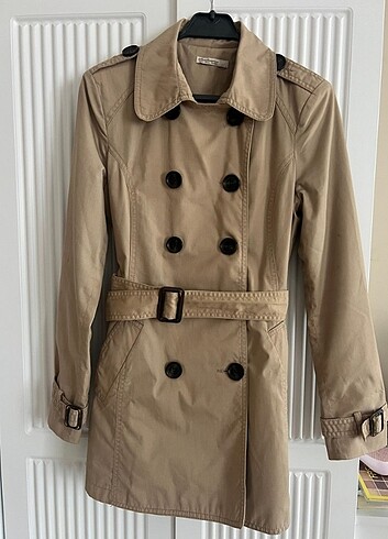 Stradivarius bej trench coat