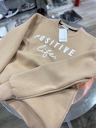 Sweatshırt