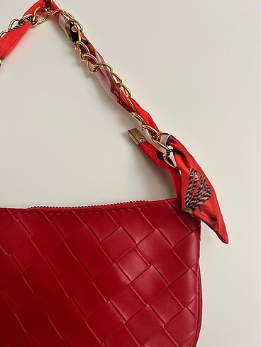 Guess Çanta