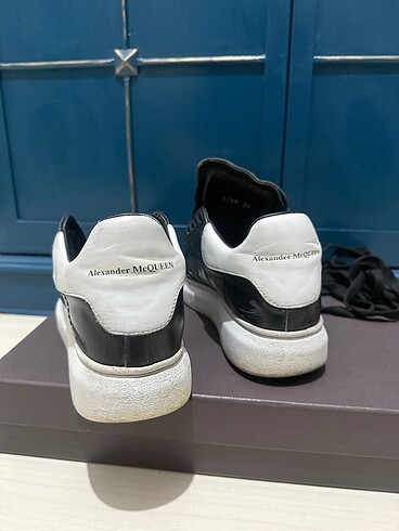 37 Beden Alexander McQueen Sneaker