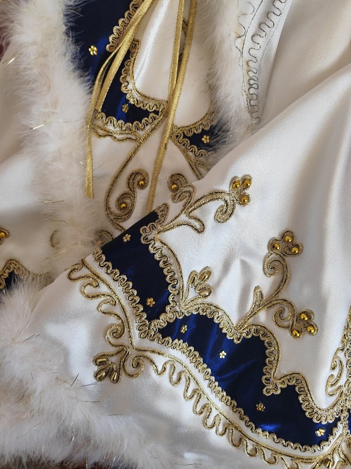 Klasik Nakışlı Kürklü Çocuk Takımı - Görsel 2