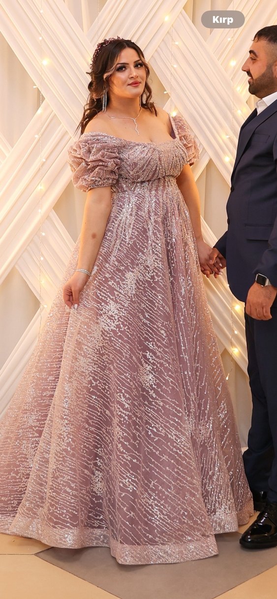 Uzun Nişan Elbisesi - Görsel 3