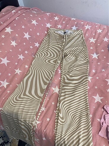 H&M H&M ispanyol paça al