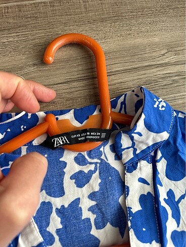 xs Beden Zara midi elbise