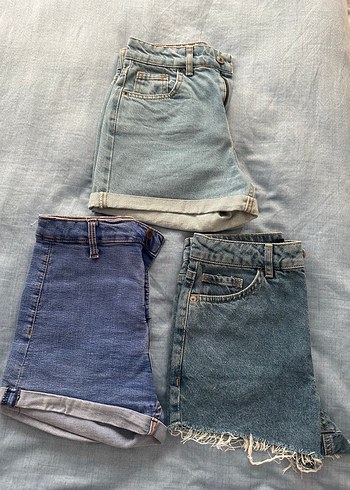 Kadın Gri ve Mavi Rahat Denim Mini Şortlar