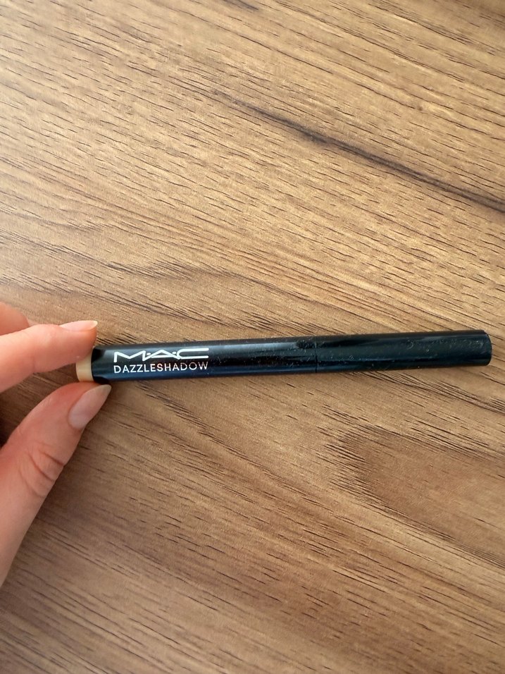 Mac Bej Gri Göz Kalemi - Görsel 3